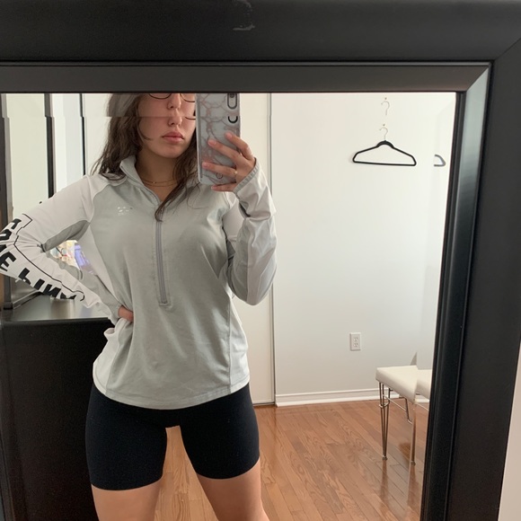 Pink sweater - Picture 3 of 7